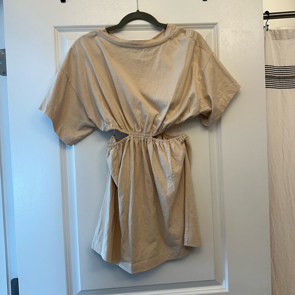 Amazing Lace T-Shirt Dress - Picture 7 of 8